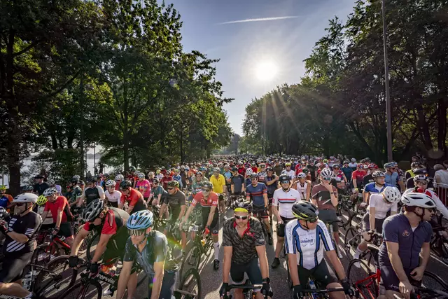 Hobbyradfahrer am Start | Foto: Henning Angerer