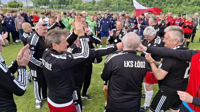 Die Spieler aus Lódz feiern den zweiten Turniersieg innerhalb einer Woche | Foto: U. Vergin