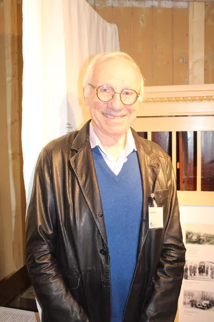 Peter Rathmann, Spender der Ley-Bude an das Freilichtmuseum | Foto: pm