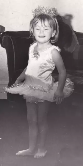 Ellen Vollmer in ihrer Kindheit als kleine Ballerina | Foto: Philip Hartas 