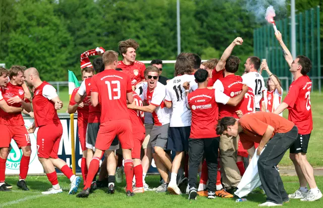 Jubel in rot! | Foto: cc