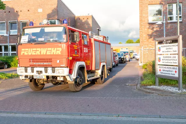 Bild 2: Abfahrt bei der Feuerwehrtechnischen Zentrale  | Foto: Christian Schmidt