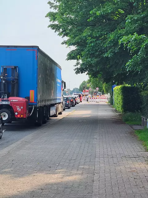 Staus sind im Berufsverkehr zur Zeit nicht zu vermeiden | Foto: sh