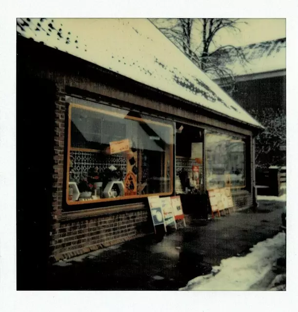 Das Geschäft in der Bahnhofstraße im Aldag-Gebäude, in den 1980er Jahren | Foto: privat