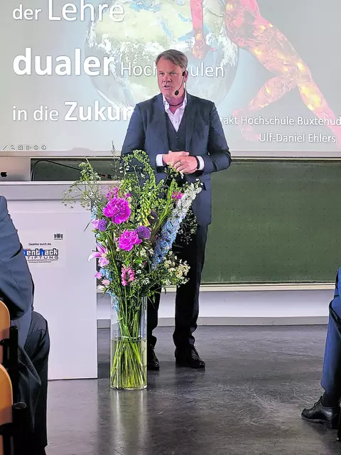 Bildungsforscher Prof. Dr. Ulf-Daniel Ehlers hielt die Festrede