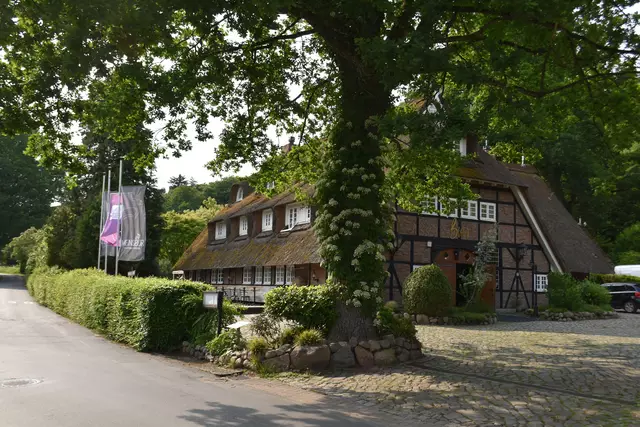 Das Meinsbur in der Gartenstraße 2 ist ein Stück Bendestorf und steht seit jeher für hohe Gastfreundschaft | Foto: Axel-Holger Haase