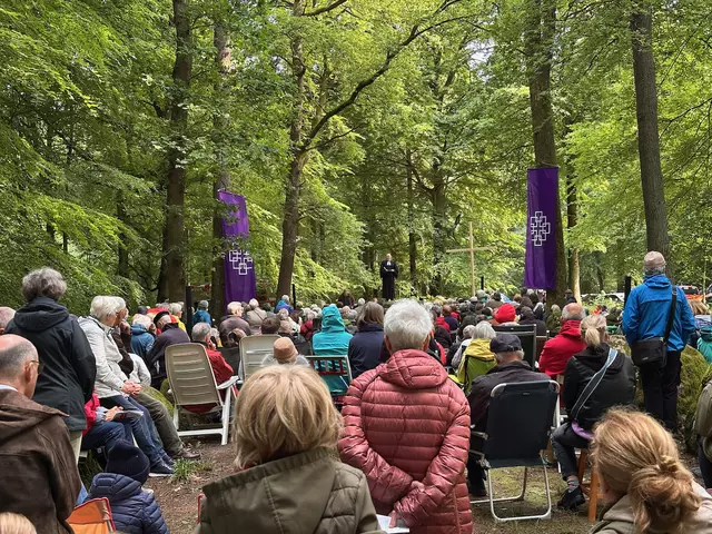 Etwa 500 Besucherinnen und Besucher waren am Pfingstmontag dabei.  | Foto: C.Wöhling