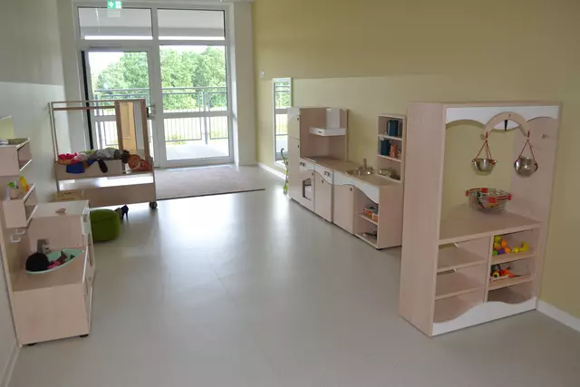 Ein Raum für "Rollenspiele". Dort gibt es u.a. eine kleine Küche und einen Kaufmannsladen | Foto: bim