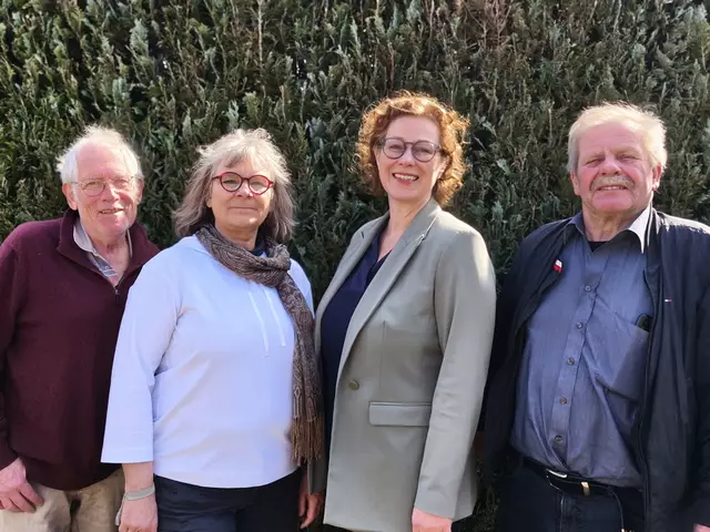Der Vorstand der Bürgerstiftung Hanstedt (v. li.): Hermann Krekeler, Birgit Zober, Sandra Kretzschmar und Hans-Hermann Suhr | Foto: Ines Westphalen