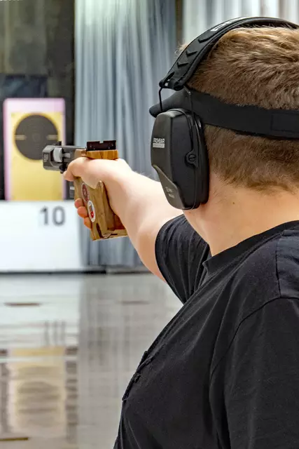 Felix Veichtlbauer voll konzentriert im Wettkampf | Foto: Schützenverein Altkloster