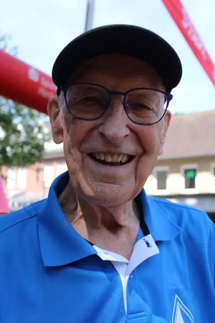 Organisator Arno Reglitzky (89, Blau-Weiss Buchholz) | Foto: poep