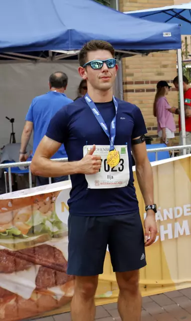 Siegte im Halbmarathon über 21,0975 Kilometer: Ilja Rukin | Foto: Arne Riebesell