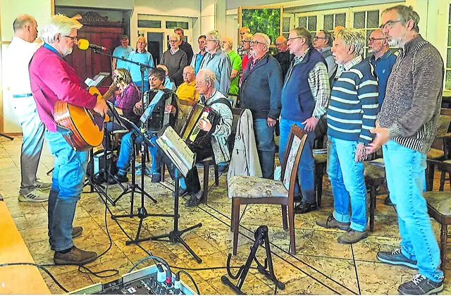 Der Heidjer-Shanty-Chor übt regelmäßig im Landgasthof "Zum Estetal" in Kakenstorf | Foto: Chor