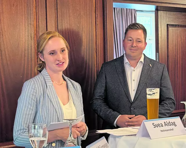 Svea Aldag vom Heitmannshof berichtete von ihrer Firmengründung, André Schrader warb für die MIT | Foto: CDU