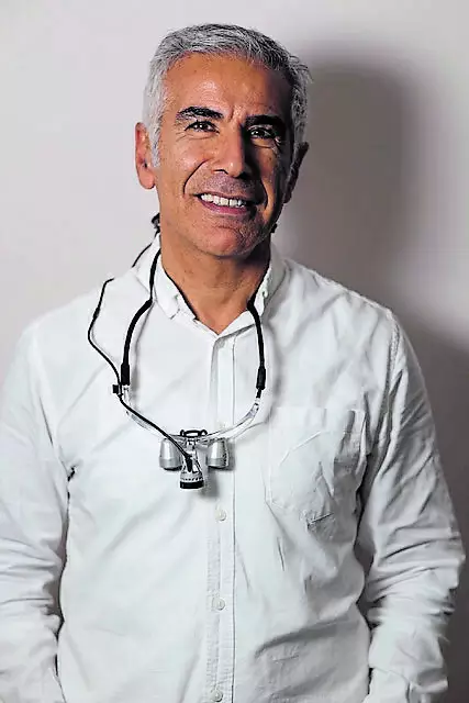 Dr. med. Dr. med. dent. ­Selman Kaya | Foto: Tom Lausen