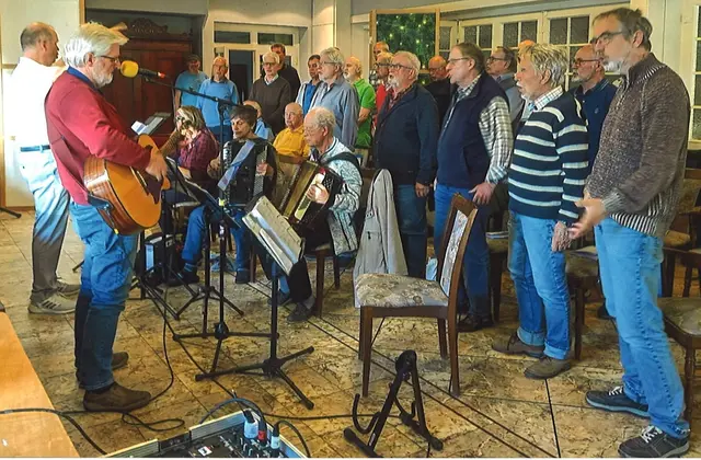 Der Heidjer-Shanty-Chor Buchholz übt regelmäßig im Landgasthof "Zum Estetal" in Kakenstorf | Foto: Chor