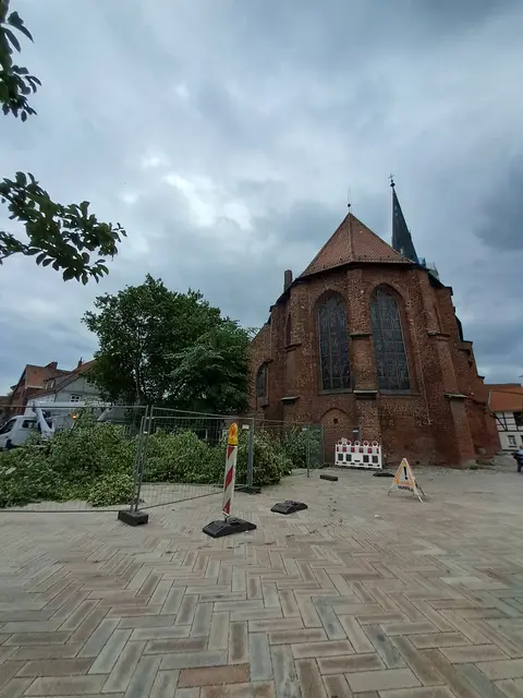 Durch die Fällung der fünf Linden hat sich das Stadtbild in Winsen stark verändert | Foto: Anika Werner