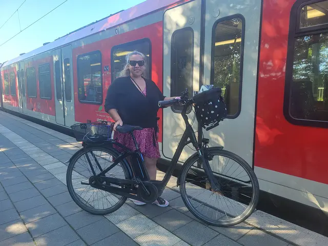Marleen Bräutigam ist auf Fahrrad und S-Bahn gleichermaßen angewiesen