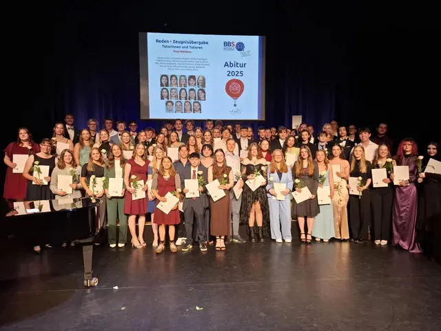 Abiturjahrgang an der BBS Buchholz | Foto: André Siebold