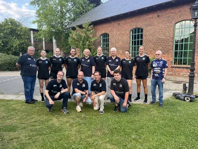 So sieht Zusammenhalt aus beim BSV Handball Frauen aus | Foto: Sandra Polenz