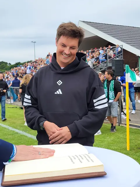 Selten sah man Merlin Polzin in Elstorf ernst | Foto: sh