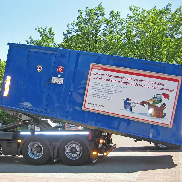 Das Schadstoffmobil ist regelmäßig in den Kommunen des Landkreises Stade unterwegs | Foto: Abfallberatung LK Stade / Sabine Kiehl 