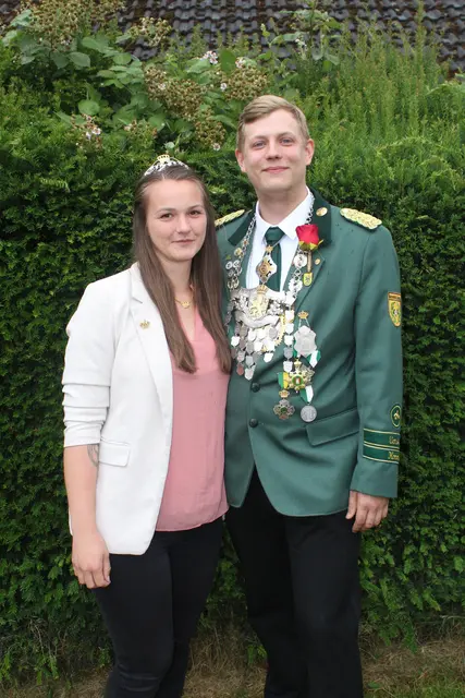 Der amtierende König Leroy "Der Schrauber" Tiede mit seiner Königin Janja Schleier 