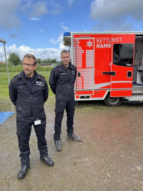 Auch der Rettungsdienst informierte beim Aktionstag über seine Arbeit | Foto: Daniel Beneke/LK Stade