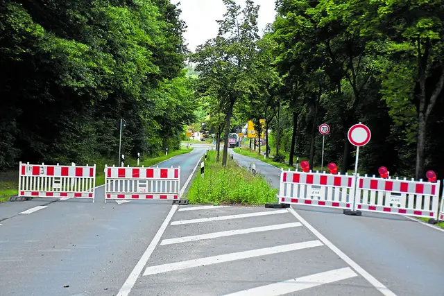 Von der Hamburger Straße kommend ist der Nordring vom Vaenser Weg / Am Haberkamp gesperrt | Foto: Axel-Holger Haase