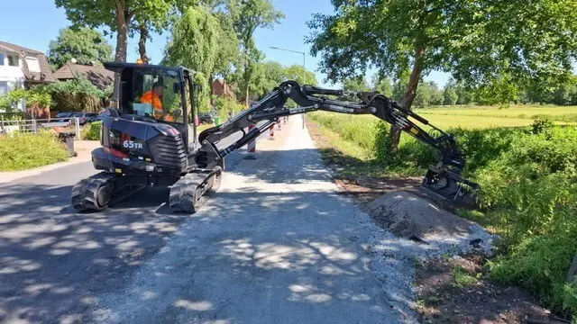 Die letzten Arbeiten erfolgten in den vergangenen Tagen | Foto: Kreisstraßenmeisterei Bliedersdorf / Sebastian Robohm