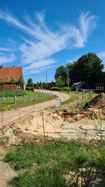 Die Baugrube des Trafoturms im Freilichtmuseum am Kiekeberg | Foto: FLMK