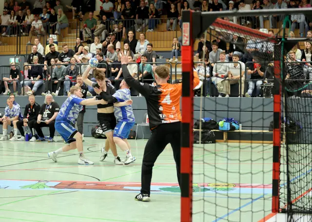 Youngster Leevi Todt (am Ball) hat die "Wolves" verlassen und wird in der neuen Saison für den VfL Horneburg in der A-Jugend-Bundesliga spielen | Foto: cc