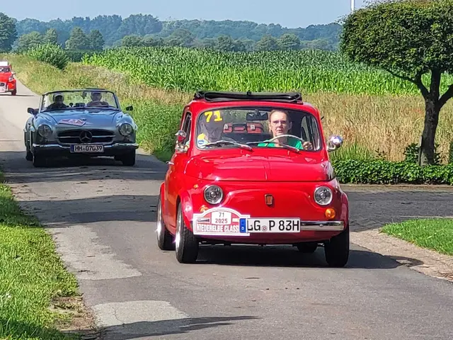 Beim Fiat Cinquecento geht es mit seinem Faltdach luftig zu | Foto: wd