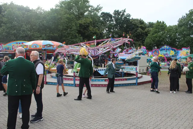 Der Festplatz war gut gefüllt | Foto: pm