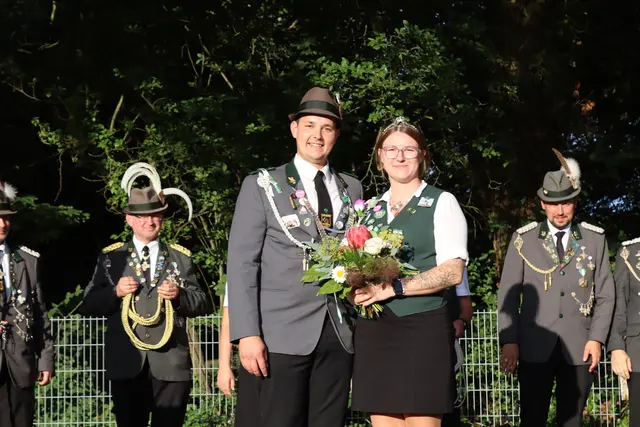 Vizekönig Timo Elmers mit seiner Vizekönigin Tina Wenczl | Foto: Schützenverein Sauensiek