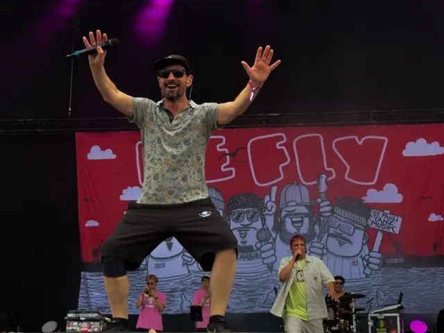 Le Fly mit Sänger Hampe ist auch sehr verbunden mit Buxtehude | Foto: @olb_in_conert