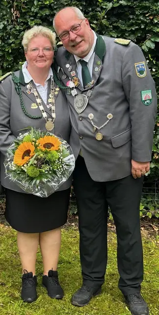 Das neue Königspaar Markus und Jasmin Haßdenteufel | Foto: Schützenverein Groß Sterneberg