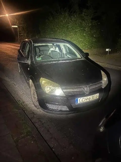 Die Polizei bittet um Hinweise zu diesem Auto | Foto: Polizei