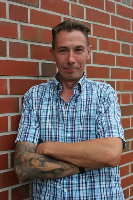 Marcel Hinrichs ist frischgebackener Maurer- und Betonbaumeister | Foto: Andrea Hinrichs