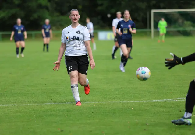 Nach ihrm Treffer zur 1:0-Führung für Jesteburg-Bendestorf musste Fabienne "Fabi" Stejskal verletzt den Platz verlassen | Foto: cc