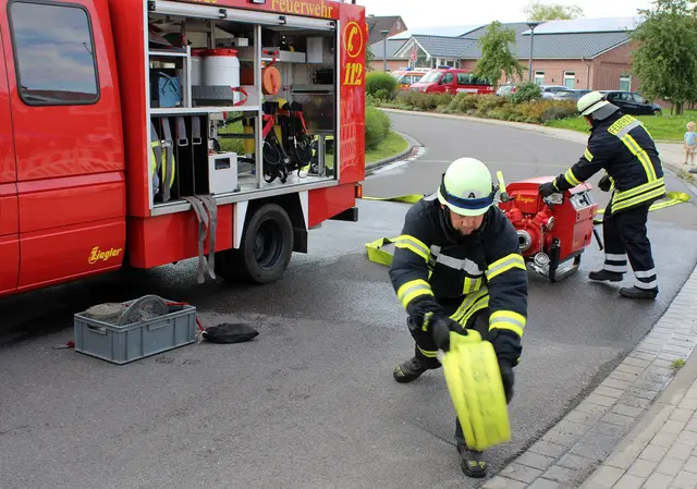  Die Gruppen erfüllten ihre Aufgaben mit Bravour | Foto: Stefan Braun / Feuerwehren LK Stade