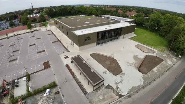 Drohenfoto: die Halle aus der Luft | Foto: Matthias Schneider