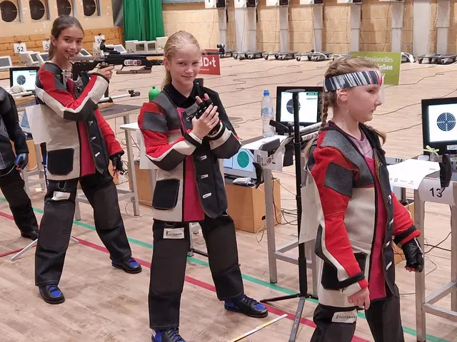 Iryna Kochkina (v. li.), Alexia Kohlhof, Lieke Eickstädt  | Foto: SV Altkloster 