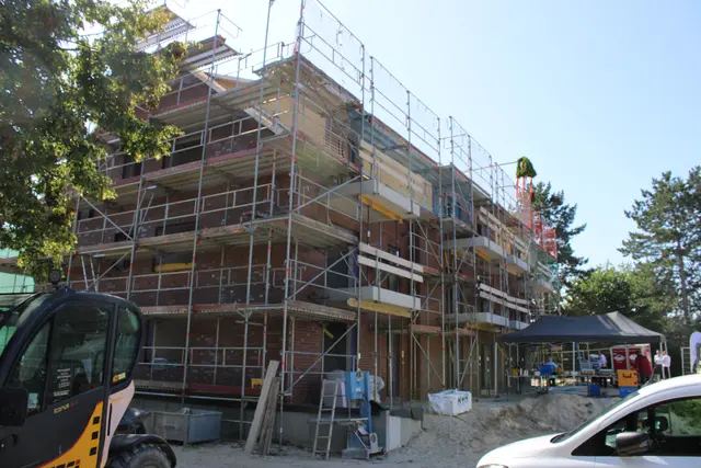 Der Neubau entsteht auf dem Gelände der ehemaligen Rettungswache in Salzhausen | Foto: ce