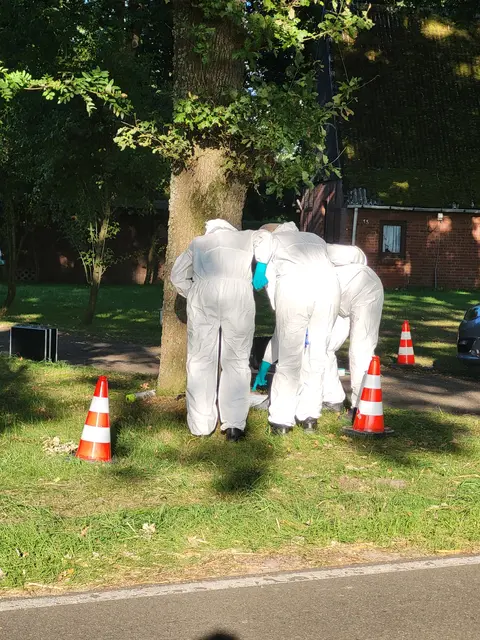 Hier an der Hauptstraße in Klein Todtshorn kam es aufgrund der Bedrohung durch den 26-jährigen zum Gebrauch der Schusswaffe.  | Foto: sh