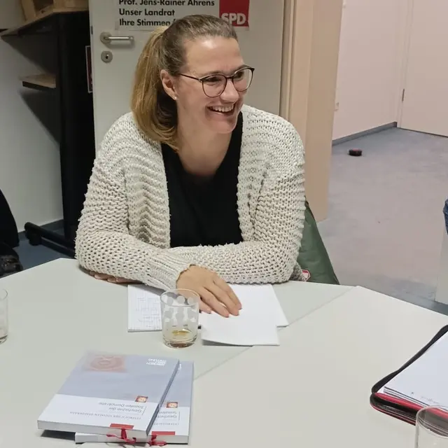Stephanie Friedrichsen spricht über junge Frauen in der Kommunalpolitik | Foto: H. Buls
