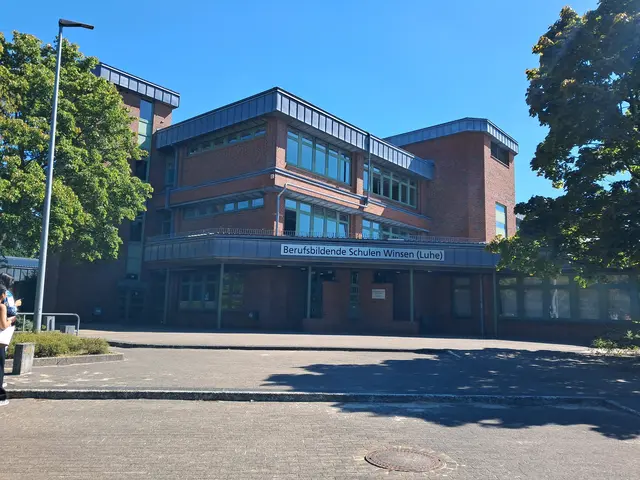 Die Berufsbildenden Schulen Winsen müssen nach Ansicht der MIT Harburg-Land dringend neu gebaut werden | Foto: aw