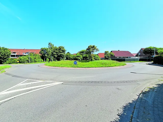 So sieht der Kreisel am Haddorfer Ortseingang zurzeit aus | Foto: Heimatverein