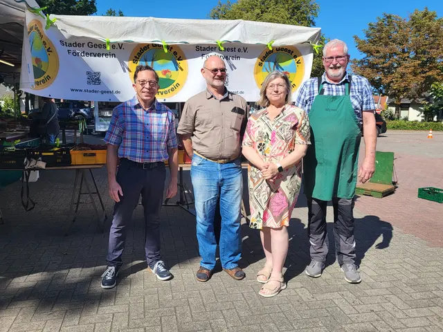 Die Organisatoren (v.li) Karl Bernhard Neumann, Holger Krüger, Bärbel Dahms und Wilfried Wilkens