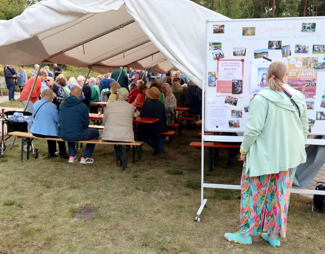 Sommerfest mit mehr als 300 Gästen | Foto: cc
